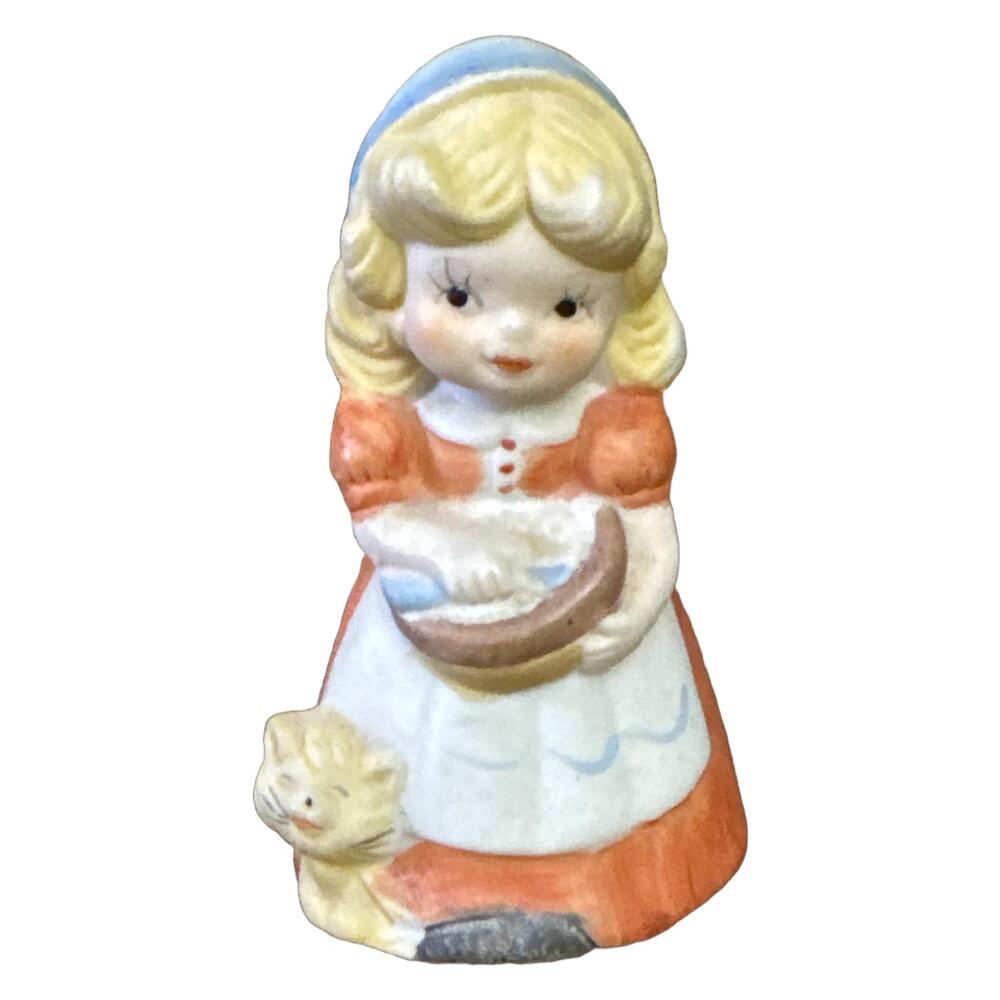 Vintage 1978 Jasco Ceramic Girl‎ Bell Figurine Taiwan 4" Tall